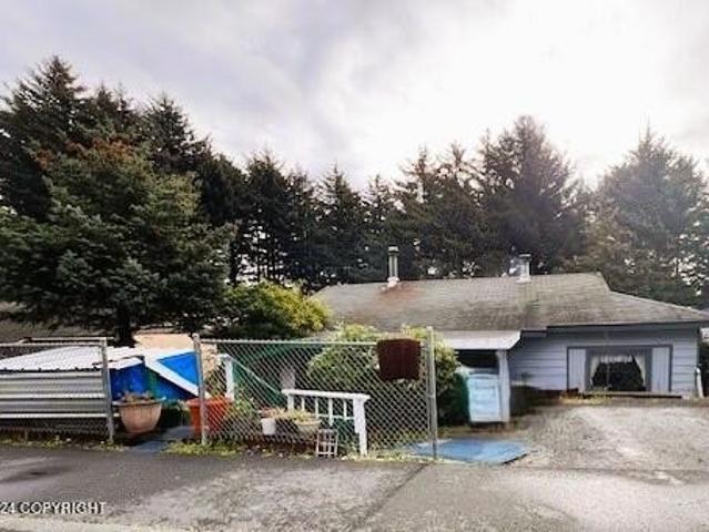 House for sale in Kodiak
