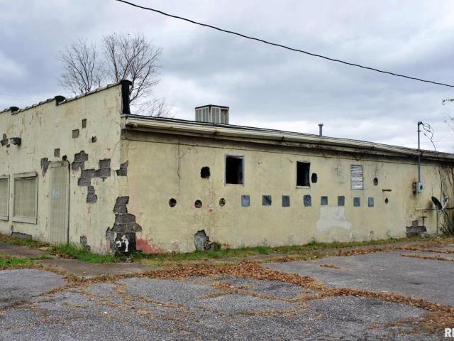 Commercial for sale in Metropolis, Illinois