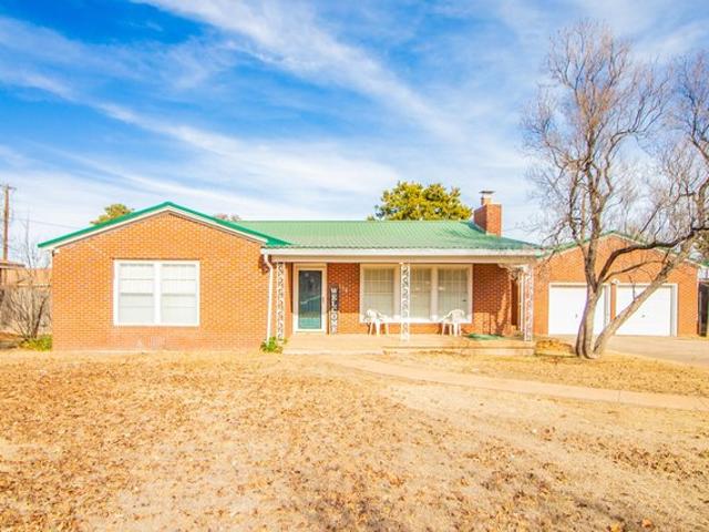 House for sale in Floyd, Texas