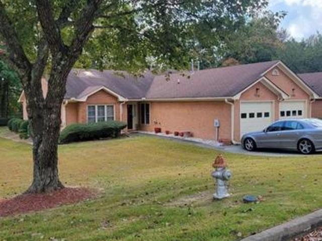 Condo for sale in Union City, Georgia