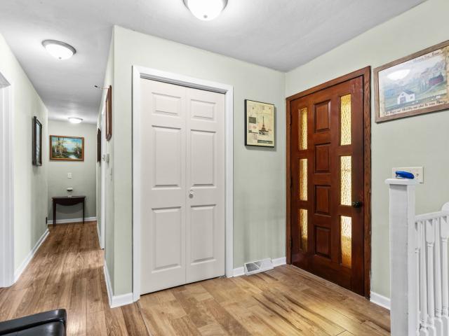 House for sale in Loves Park, Caledonia