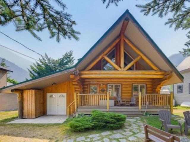 Property for sale in Canyon, British Columbia