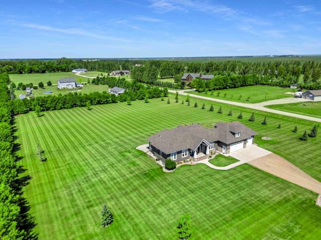 House for sale in Moorhead, Clay County