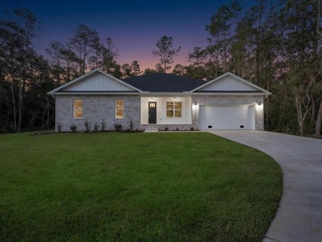 House for sale in Navarre, Florida