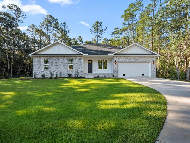 House for sale in Navarre, Florida