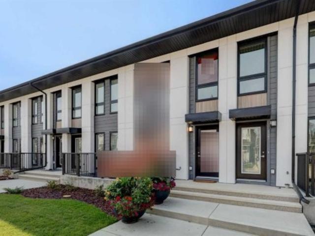 Townhouse for sale in Haskayne, Calgary