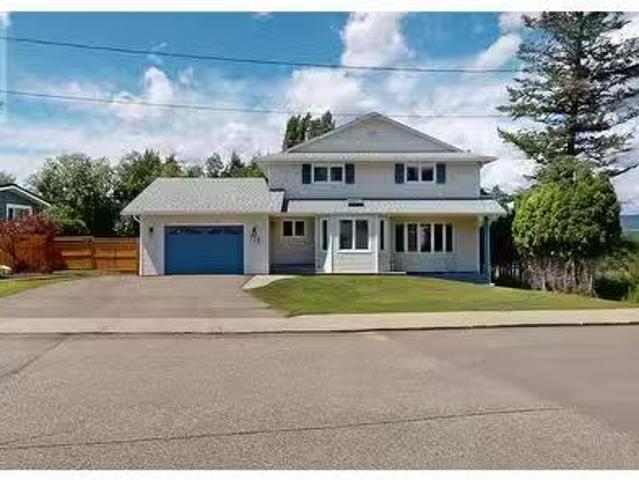 House for sale in Cranbrook, British Columbia