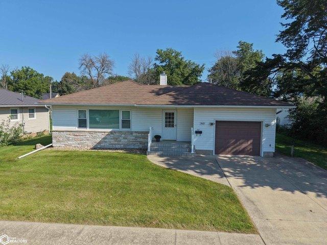 House for sale in Ackley, Iowa