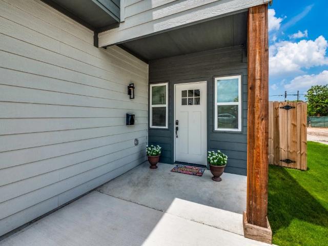 Duplex for sale in Dallas