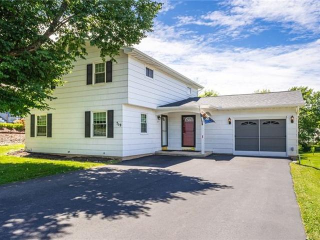 House for sale in Fairport, New York