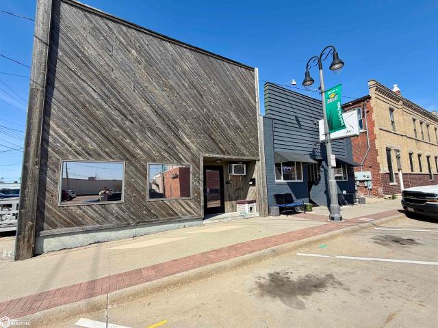 Commercial for sale in Grinnell, Iowa