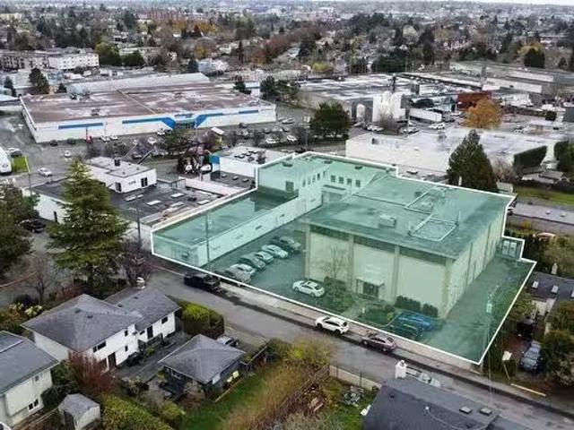 House for sale in Esquimalt, British Columbia