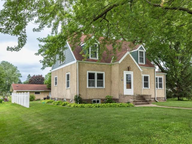 House for sale in Wabasha