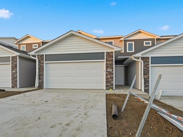 Townhouse for sale in Norwalk, Iowa