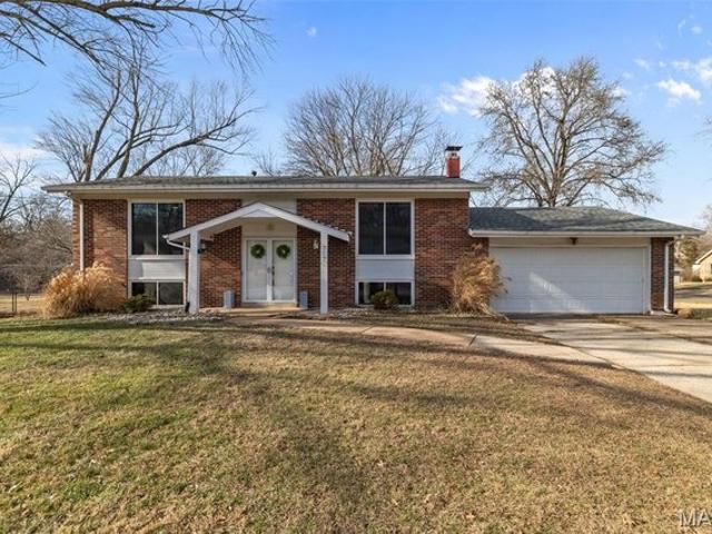 House for sale in Saint Charles, Missouri