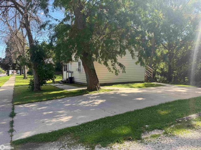 House for sale in Iowa Falls, Iowa