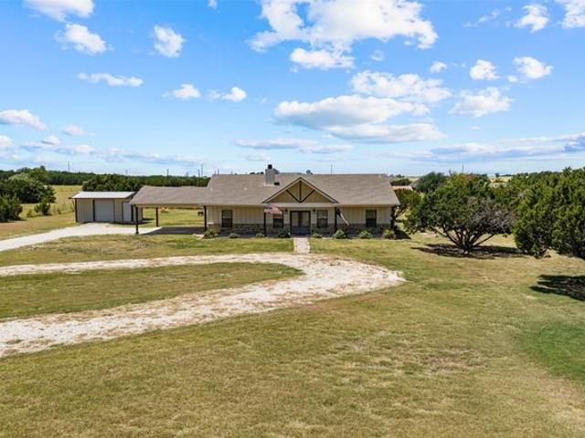 House for sale in China Spring, Texas