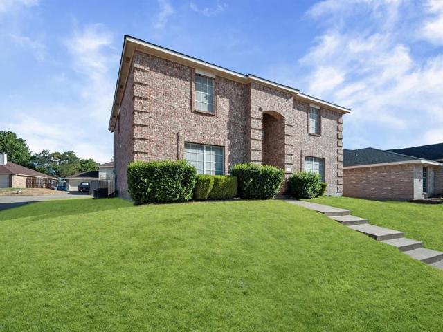 House for sale in DeSoto, Dallas County