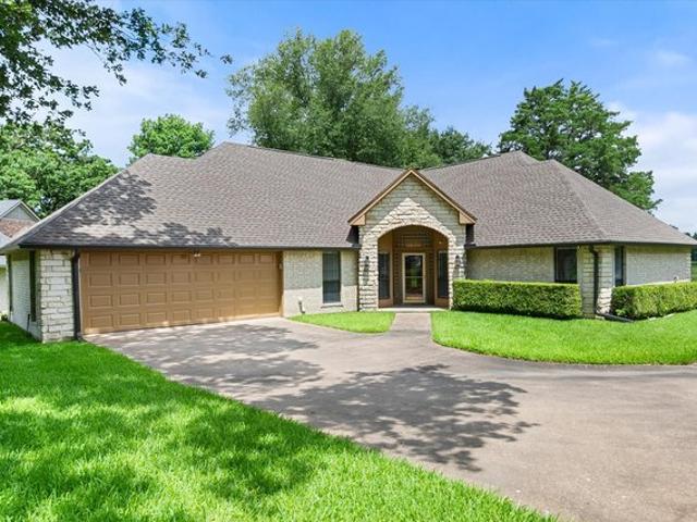House for sale in Navarro, Texas