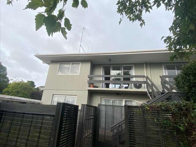 Apartment for rent in Meadowbank, Ōrākei