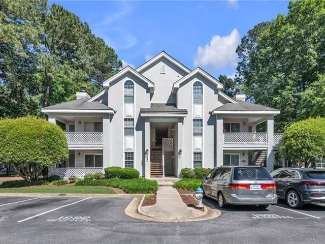 Condo for sale in Virginia