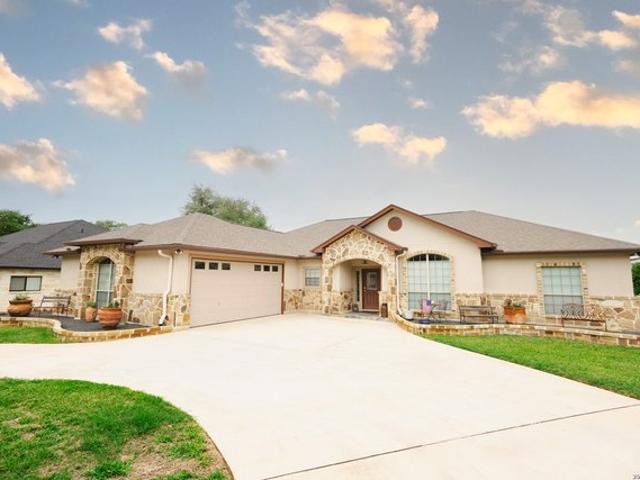 House for sale in Medina, Texas