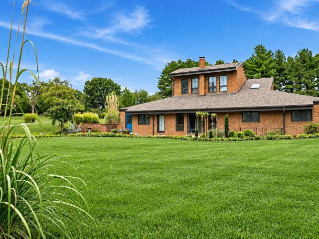 House for sale in Willow Springs, Howell County