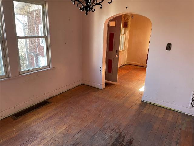 Townhouse for sale in Mendelssohn, Clairton