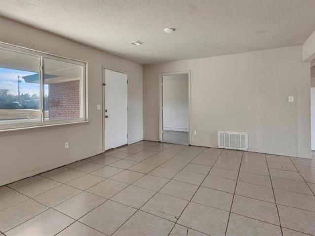 House for sale in Oklahoma City, Oklahoma County