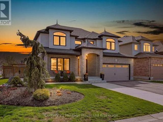House for sale in Woodstock, Ontario