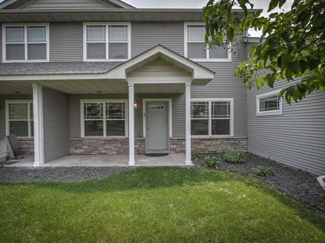 Townhouse for sale in Isanti, Minnesota