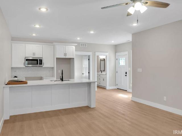 House for sale in Bloomington Of Minnesota, Indiana