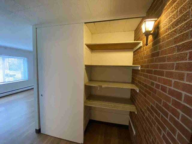 Apartment for rent in Hennepin, Minnesota