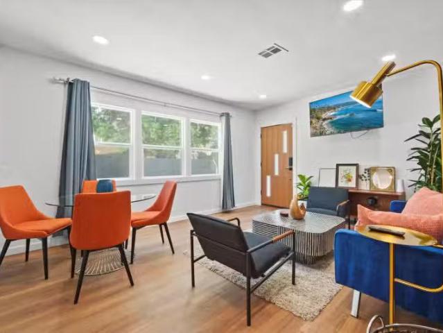 Apartment for rent in Santa Ana