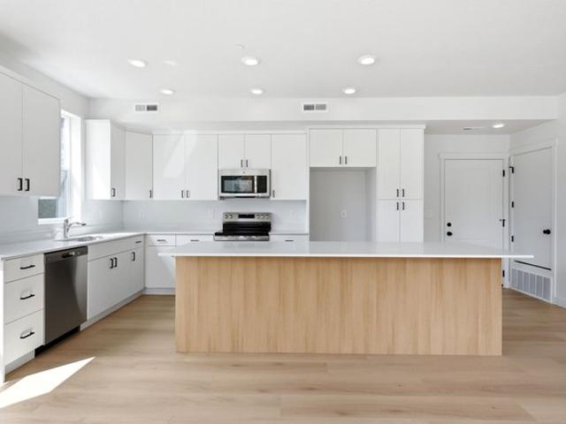 Condo for sale in Midvale, Utah