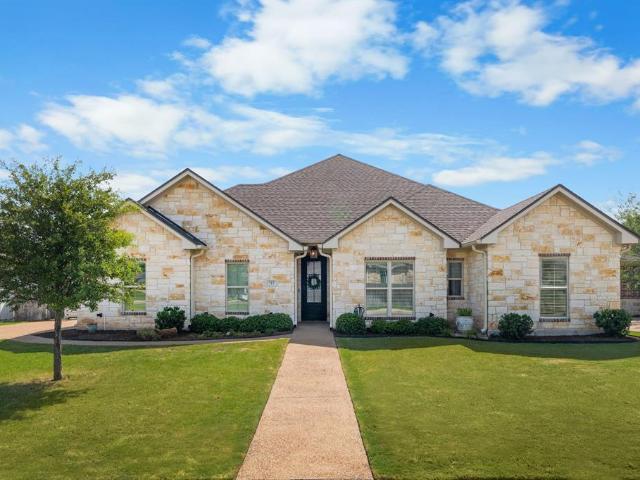 House for sale in Hewitt, Texas