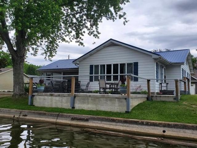 House for sale in Wolcottville, Noble County