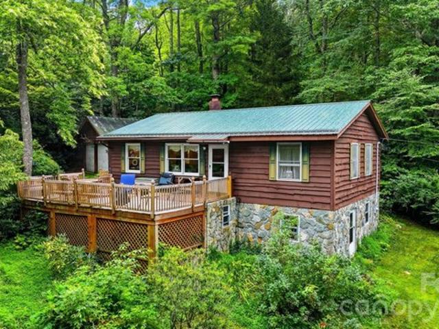 House for sale in Avery, North Carolina