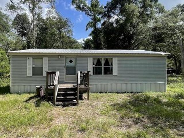 House for sale in Trenton, Florida