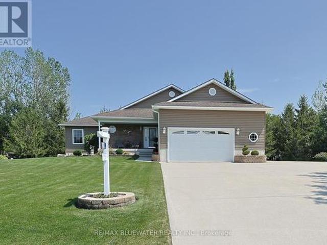 House for sale in Bluewater, Ontario