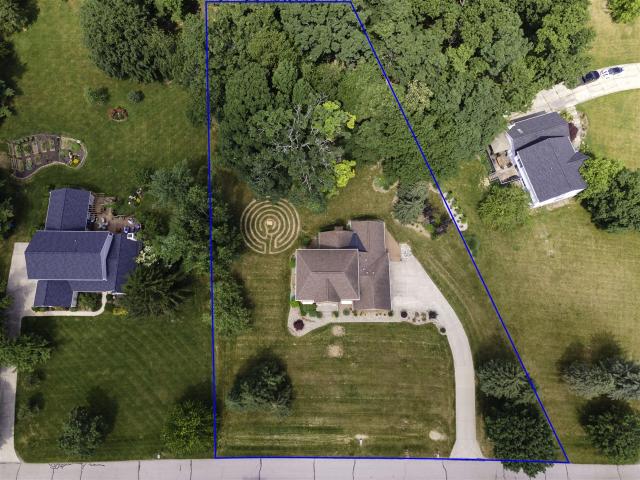 House for sale in Saline