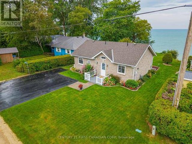 House for sale in Bluewater, Ontario