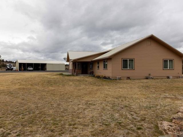 Farm for sale in Oregonia