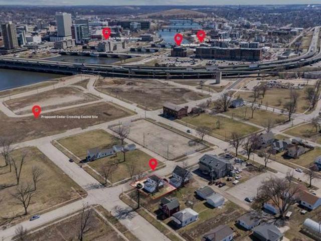 House for sale in Linn, Iowa