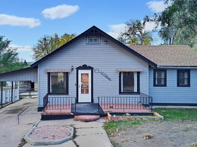 House for sale in Cañon City, Fremont County