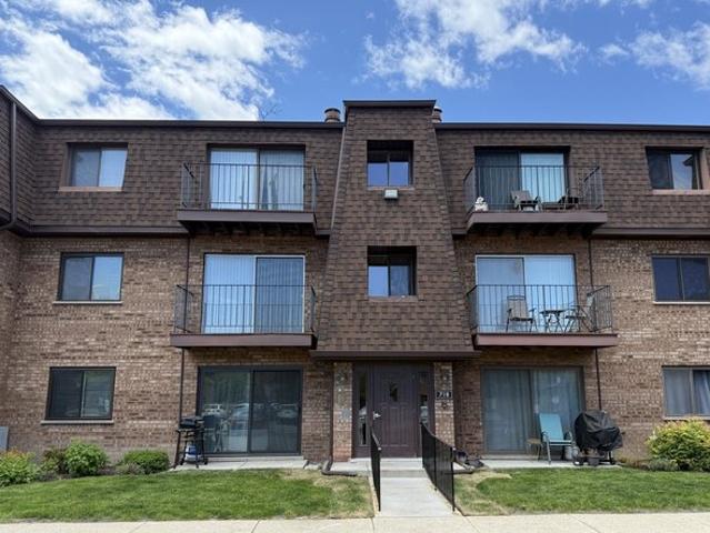 Condo for sale in Glenview, Illinois