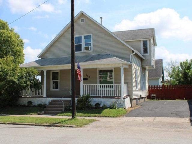 House for sale in Muscatine, Iowa