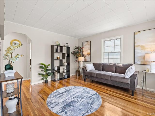 House for sale in Babylon, New York