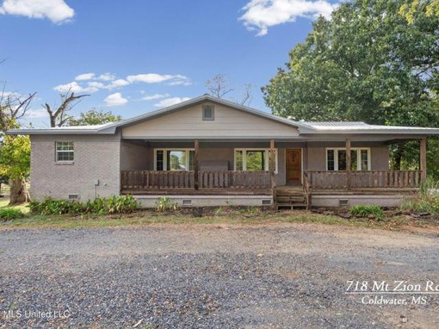 House for sale in Tate, Mississippi