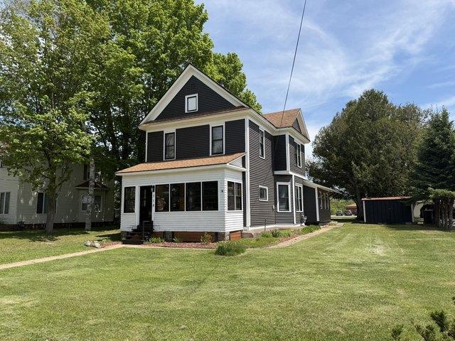 House for sale in Iron River, Michigan